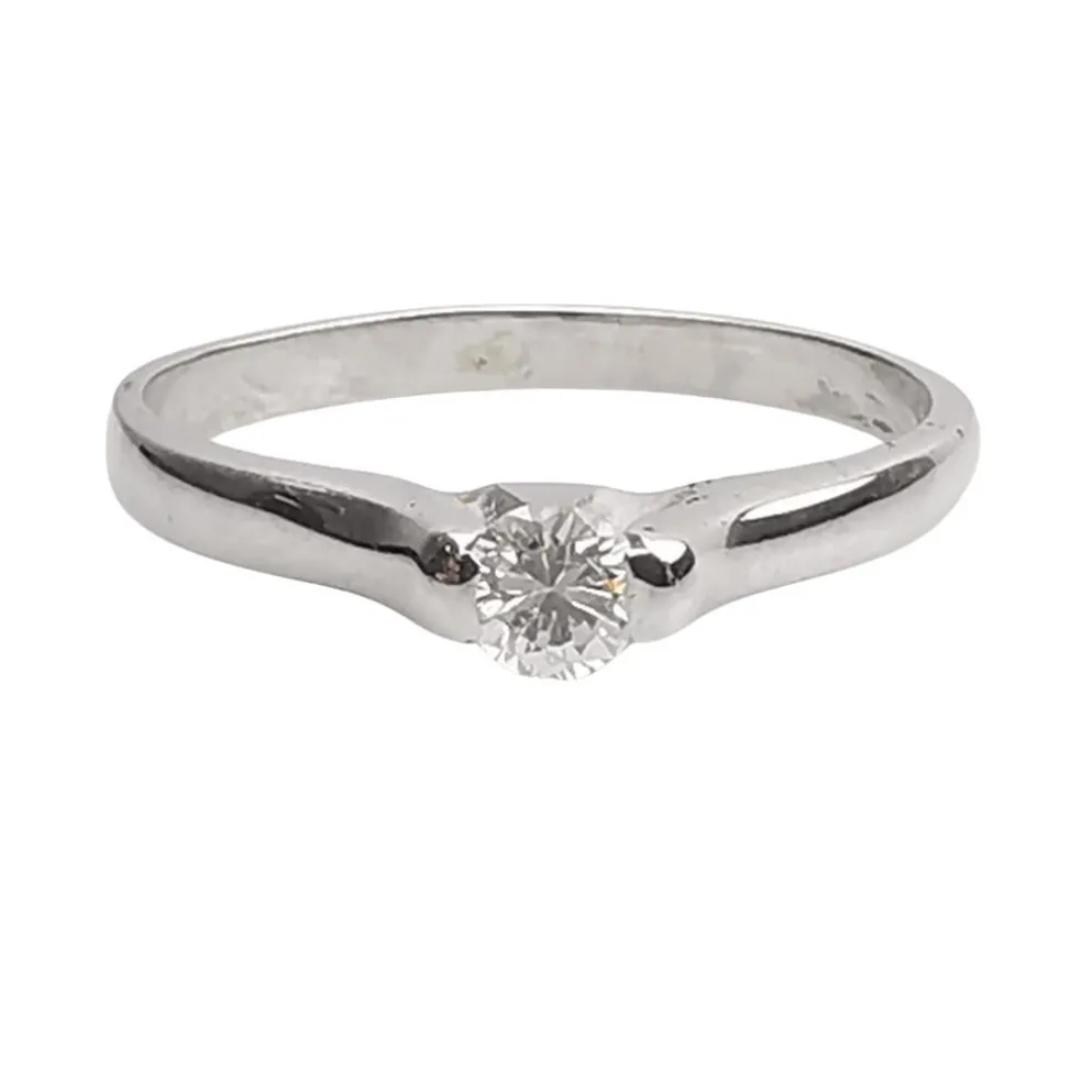 Solitaire en or blanc et Diamant