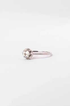 Solitaire en or blanc et diamant