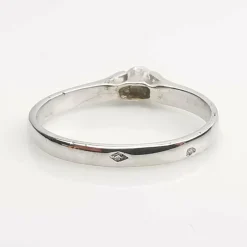 Solitaire en or blanc et Diamant