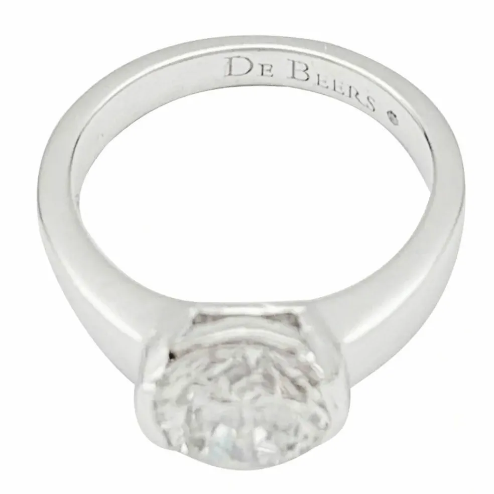 Solitaire en platine, diamant 1,82 carat.