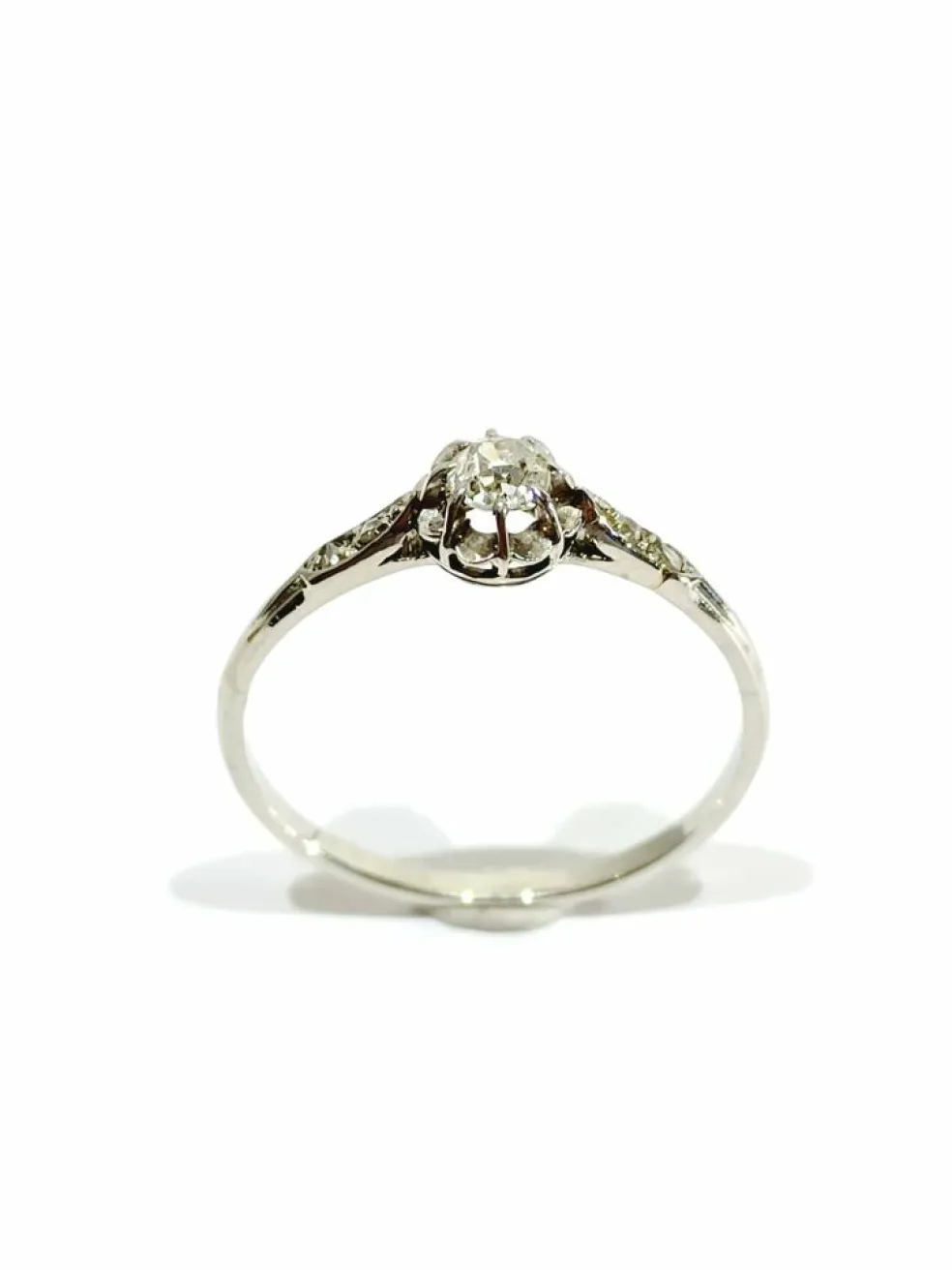 Solitaire en platine et diamants
