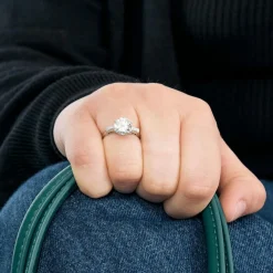 Solitaire en platine et diamants