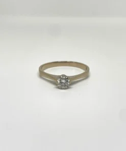 Solitaire or blanc