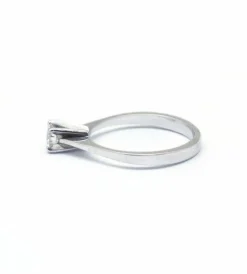 Solitaire or blanc diamant 0,30 carat