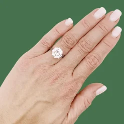 Solitaire or blanc, diamant 4,02 carats.