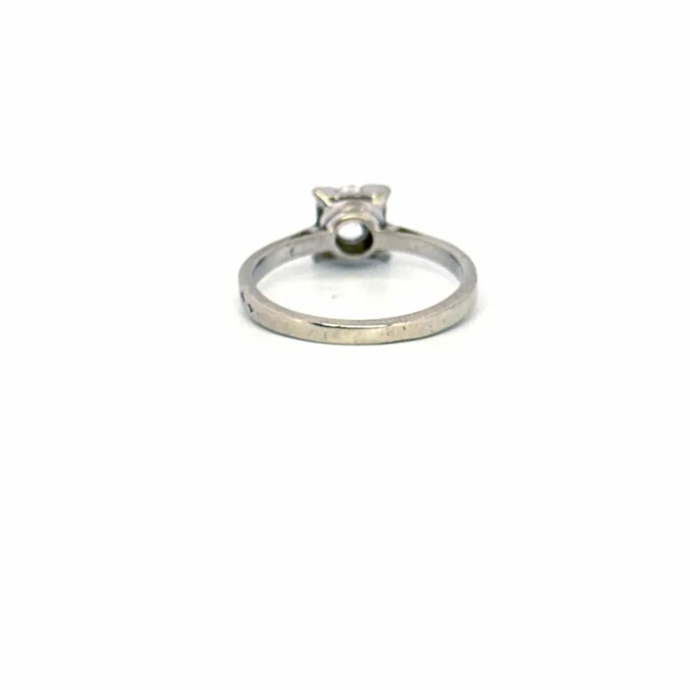 Solitaire or blanc diamant