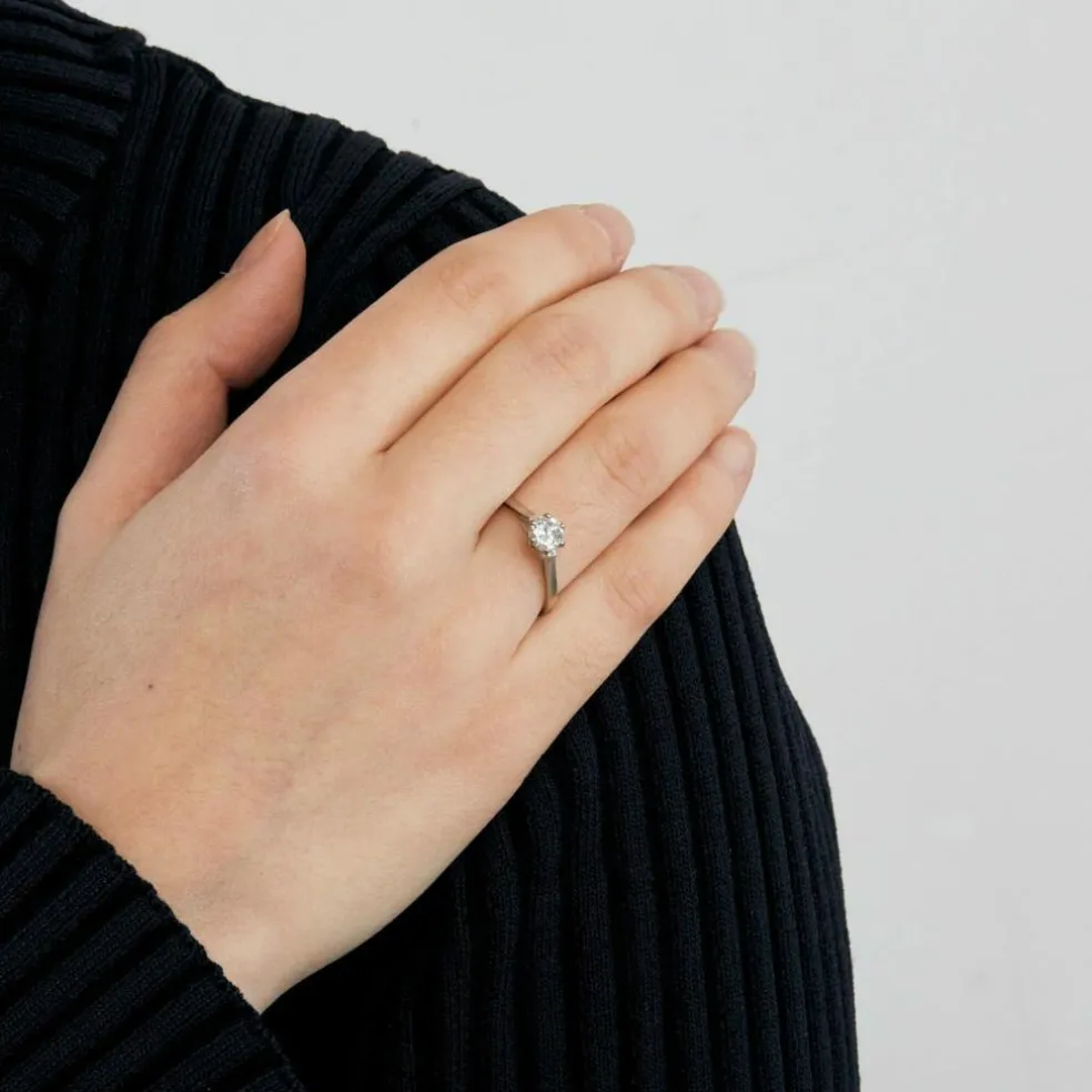 Solitaire or gris