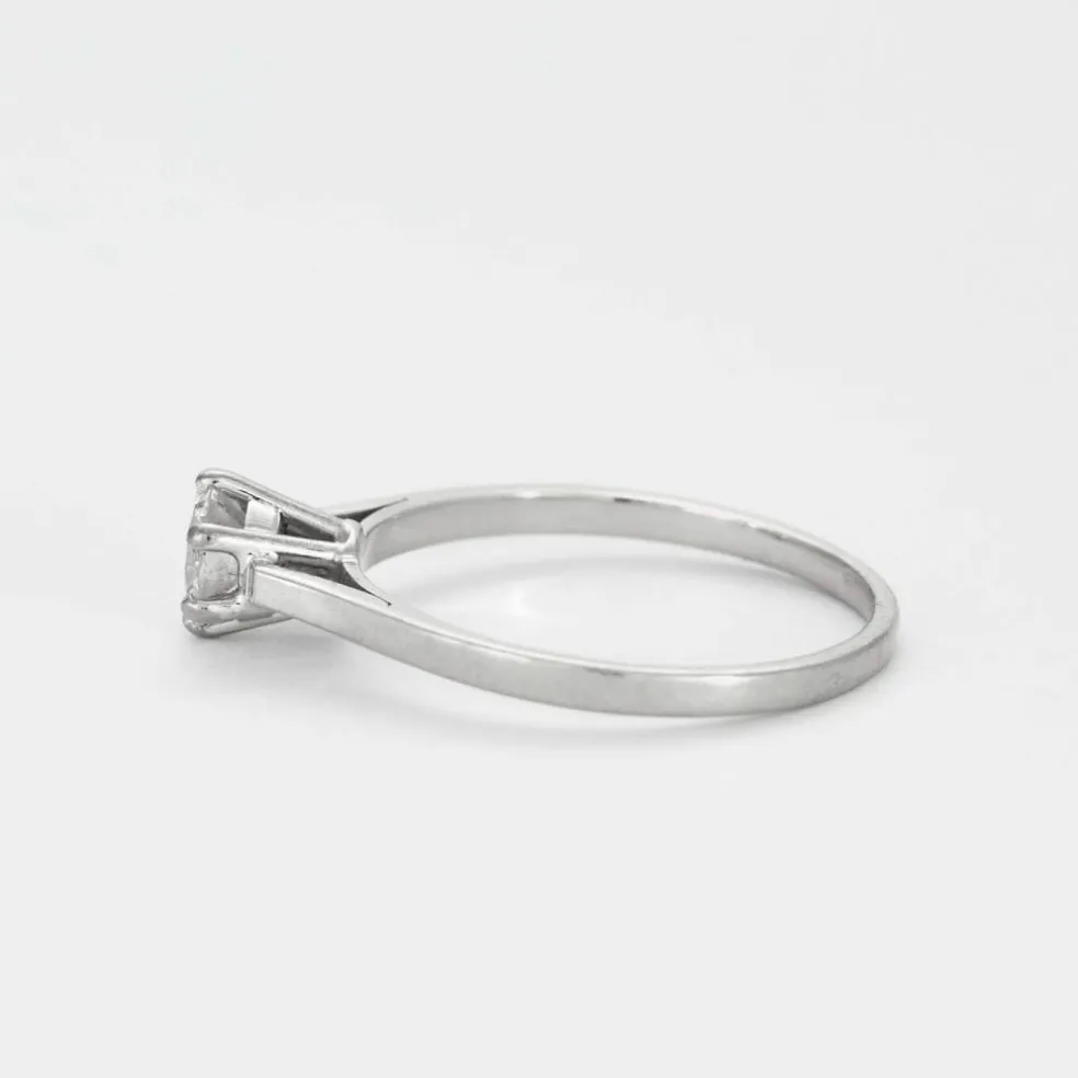 Solitaire or gris
