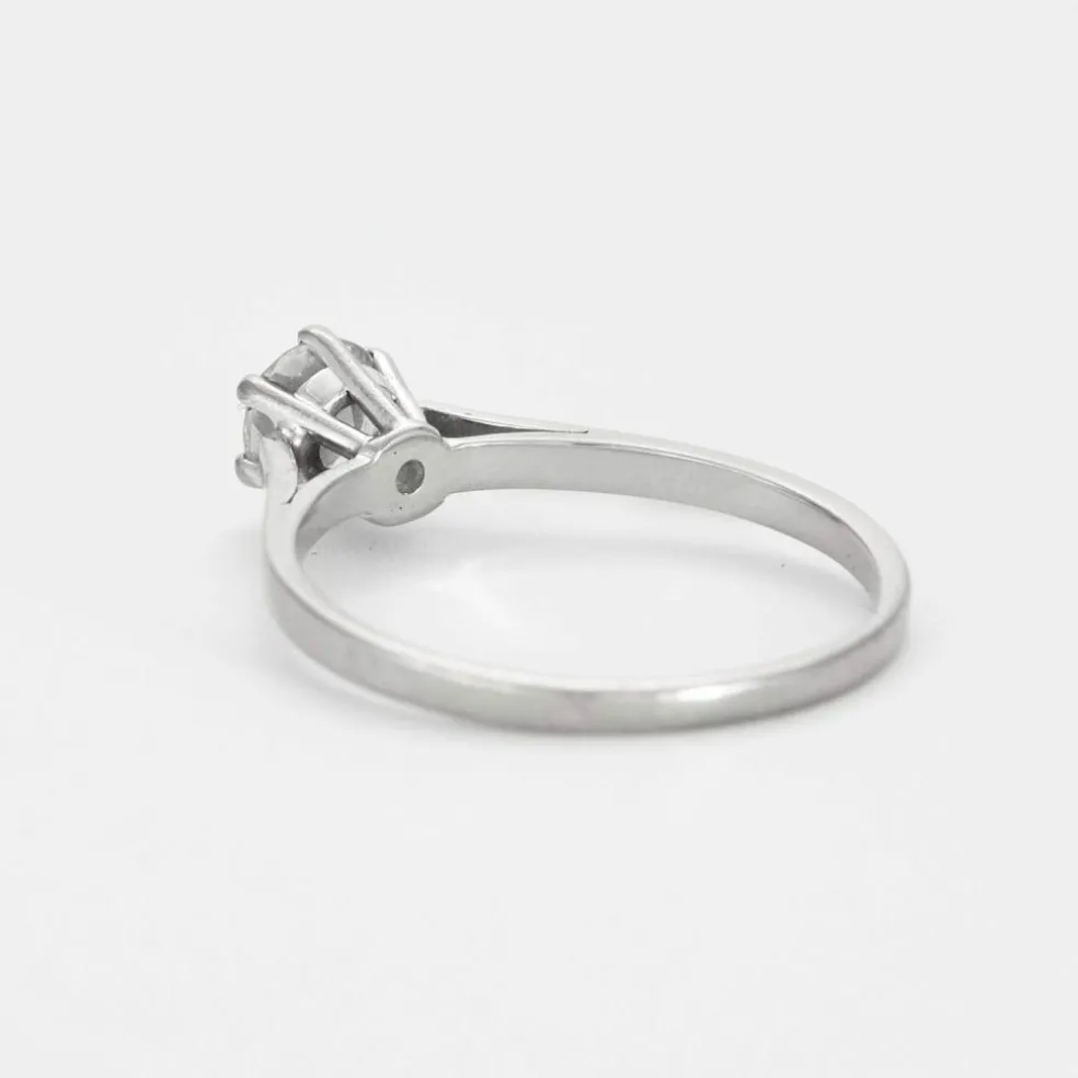 Solitaire or gris