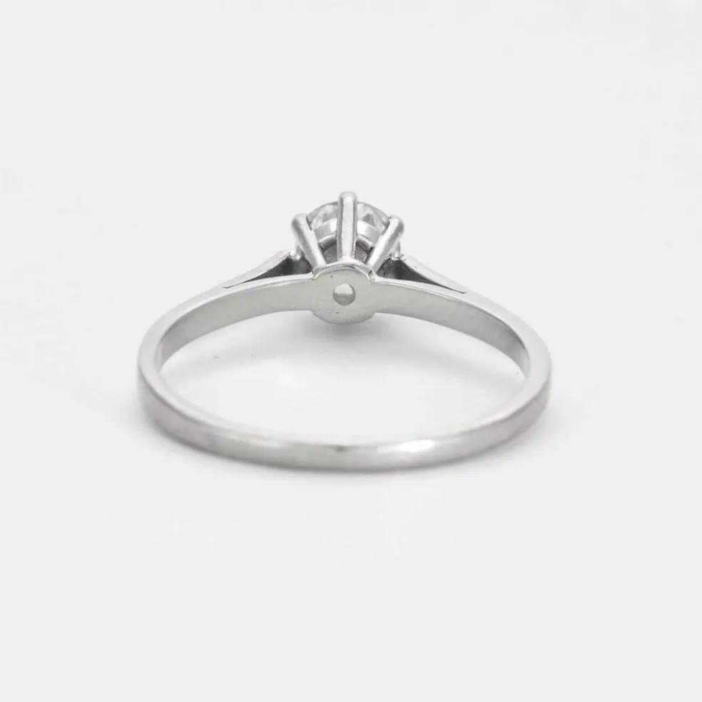 Solitaire or gris