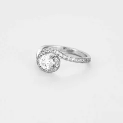 Solitaire or gris et diamants