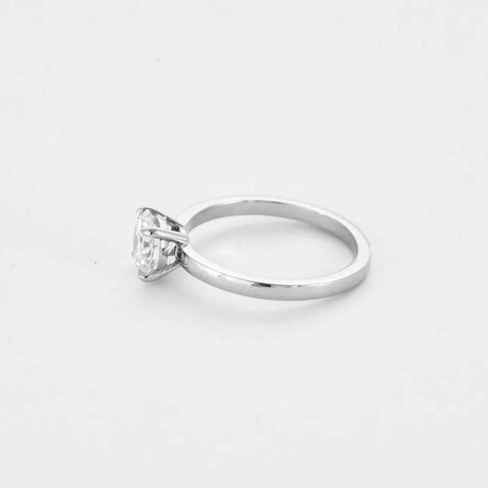 Solitaire or gris et diamant 1.10ct, F, VVS2