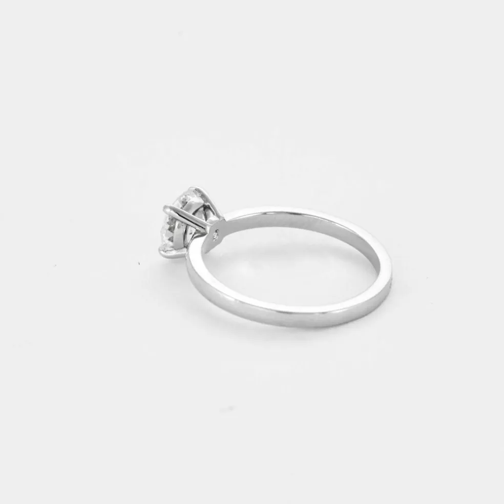 Solitaire or gris et diamant 1.10ct, F, VVS2