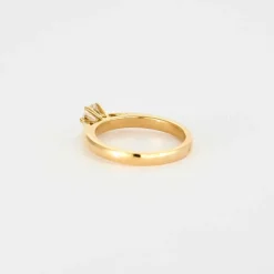 Solitaire or jaune diamants