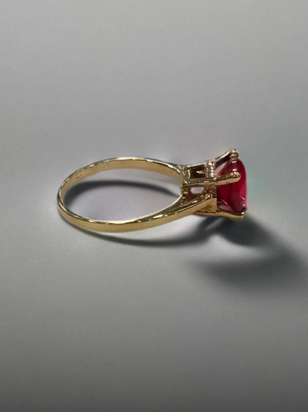 Solitaire or jaune Rubis