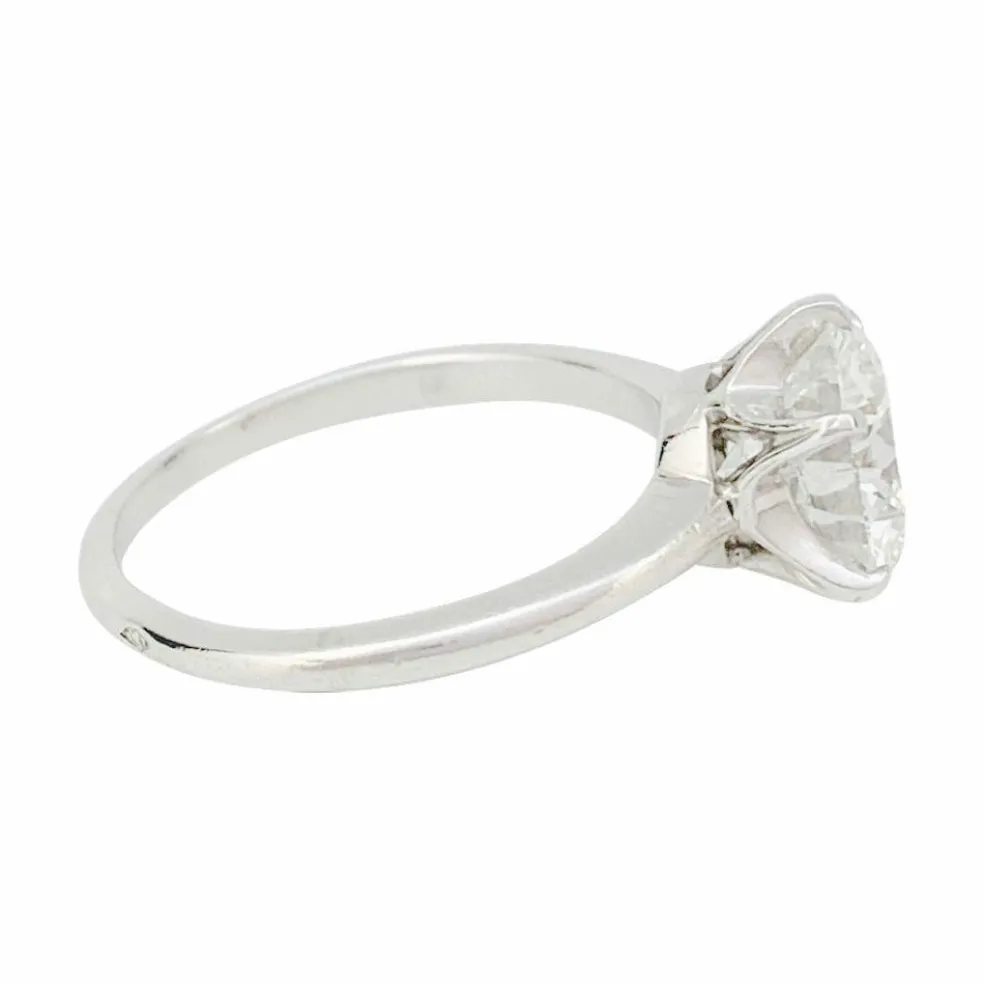 Solitaire platine et diamant, 2,23 carats.