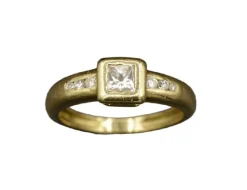 Solitaire Princesse or jaune