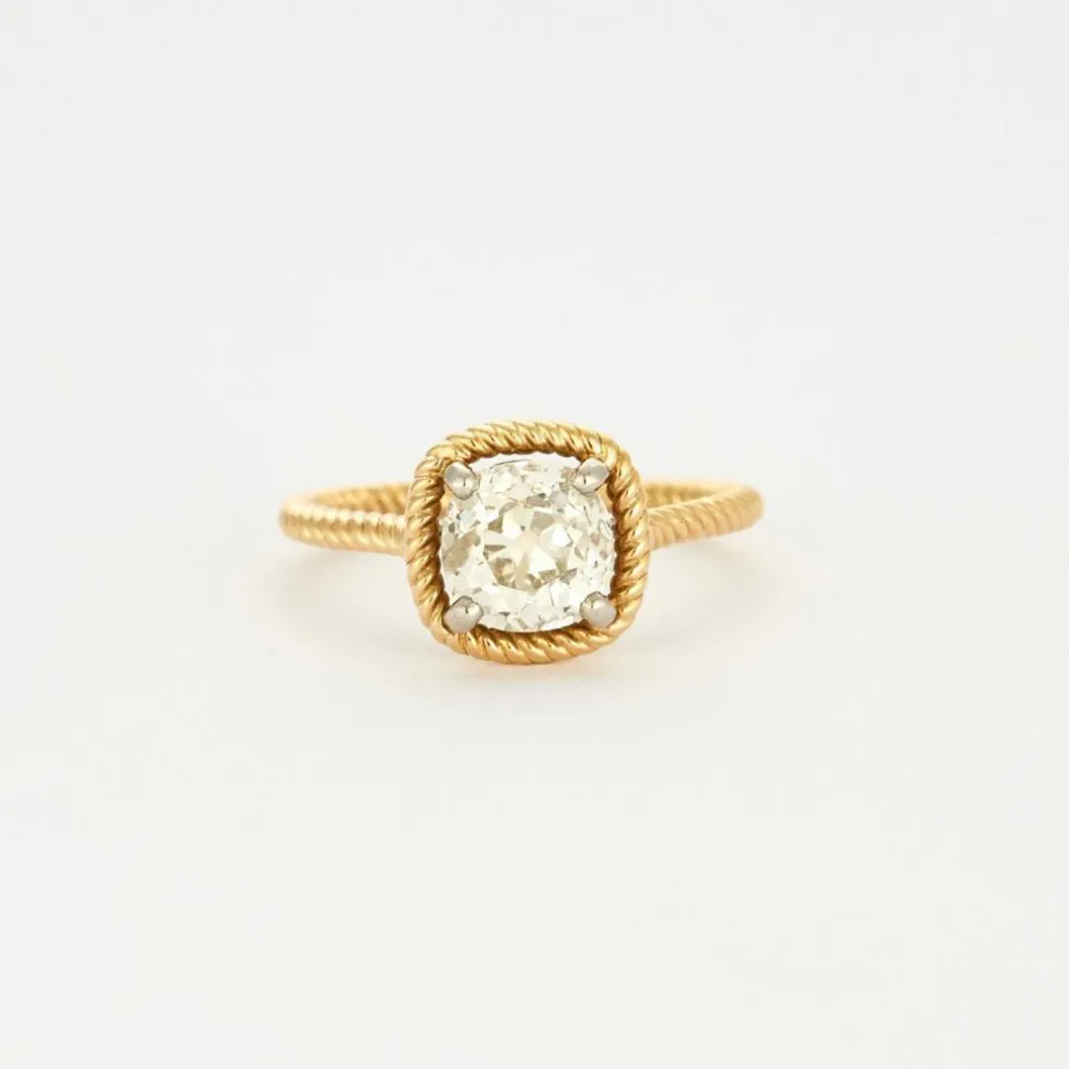 Solitaire Torsadé diamant taille ancienne en or jaune