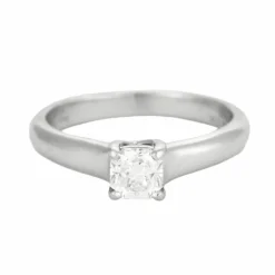 TIFFANY - Bague solitaire Lucida platine et diamants