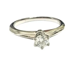 TIFFANY and Co - Bague Solitaire Platine Sertie de Diamants et Alliance Platine