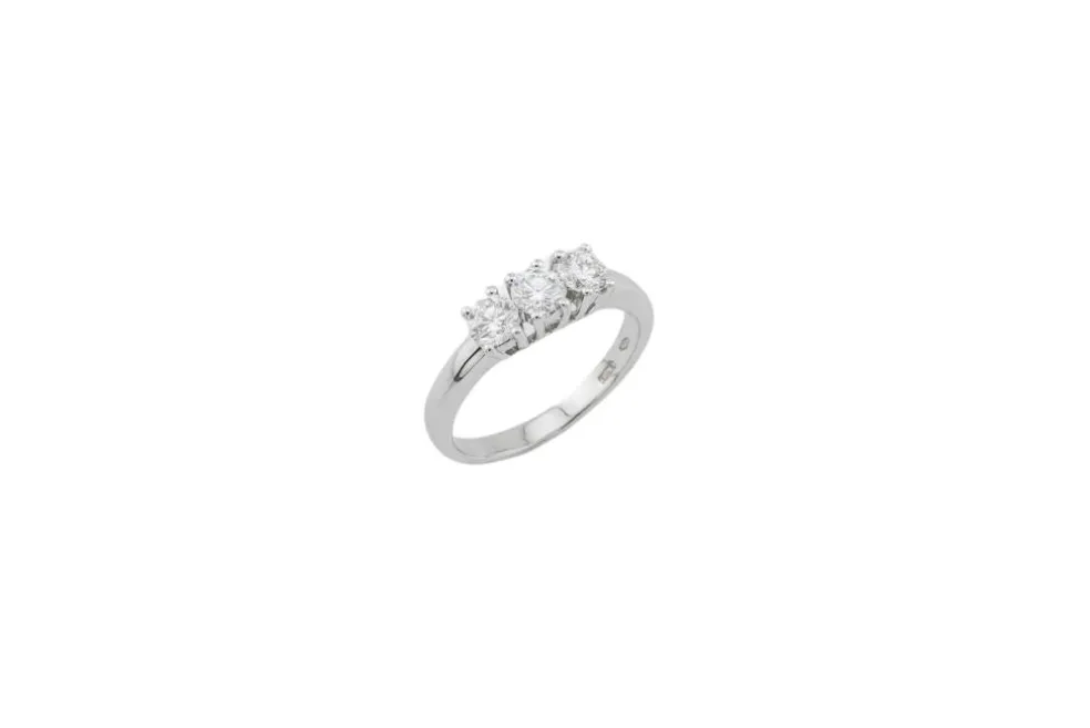 Trilogie en or blanc et diamants