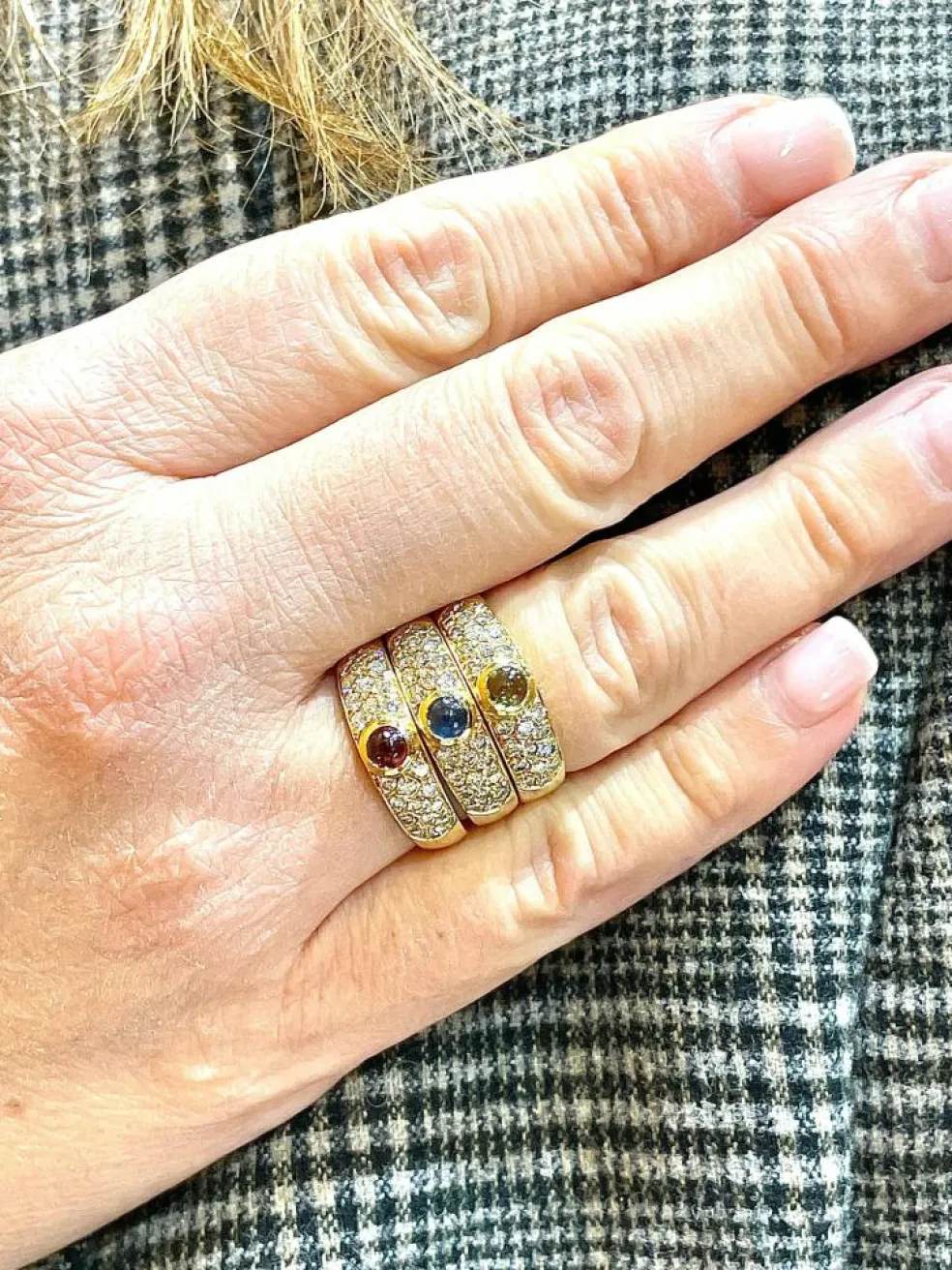 Trio de bagues or jaune diamants pierres de couleur