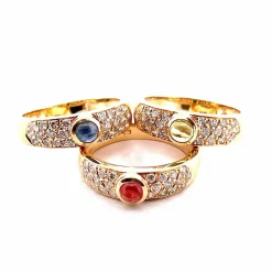 Trio de bagues or jaune diamants pierres de couleur