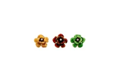 Trio de broches en or jaune