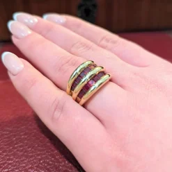 VERNEY - Bague en or jaune et rubis