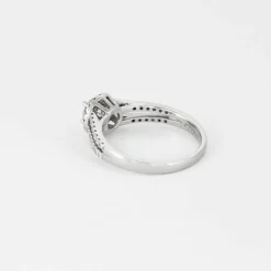 ZEINA - Corazon - Bague de fiançailles halo en platine et diamants