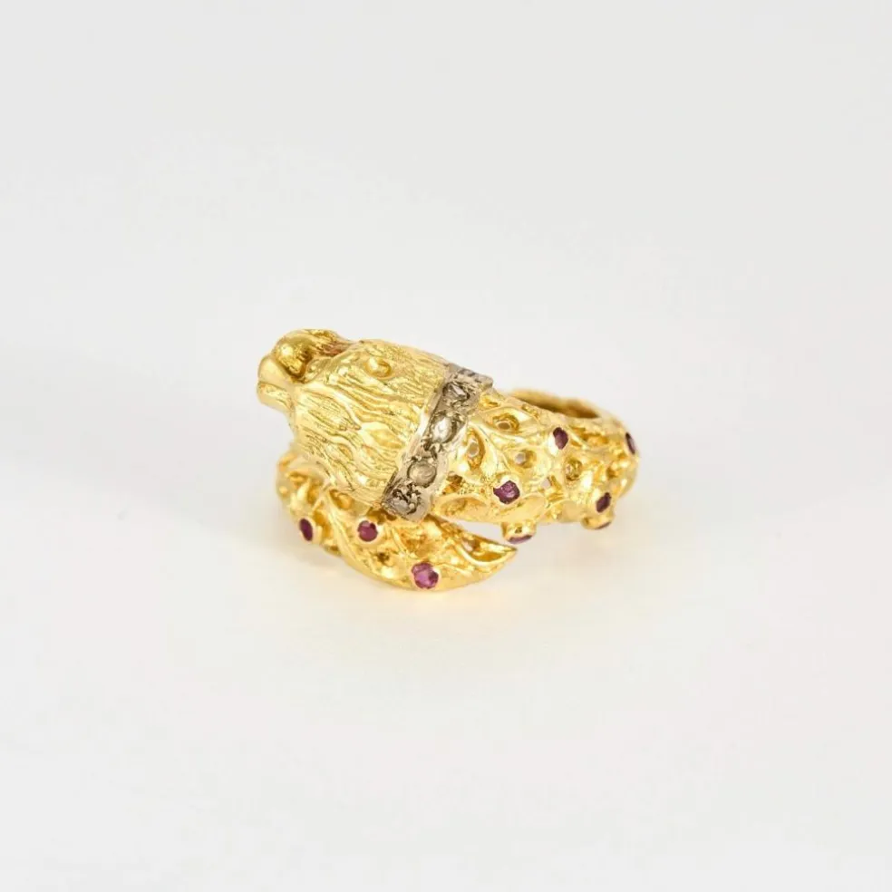 ZOLOTAS - Bague "Chimère" en or jaune, diamants et rubis