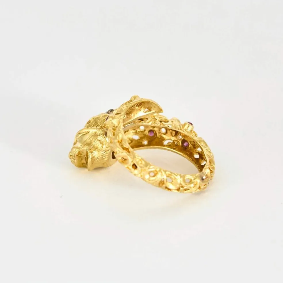 ZOLOTAS - Bague "Chimère" en or jaune, diamants et rubis